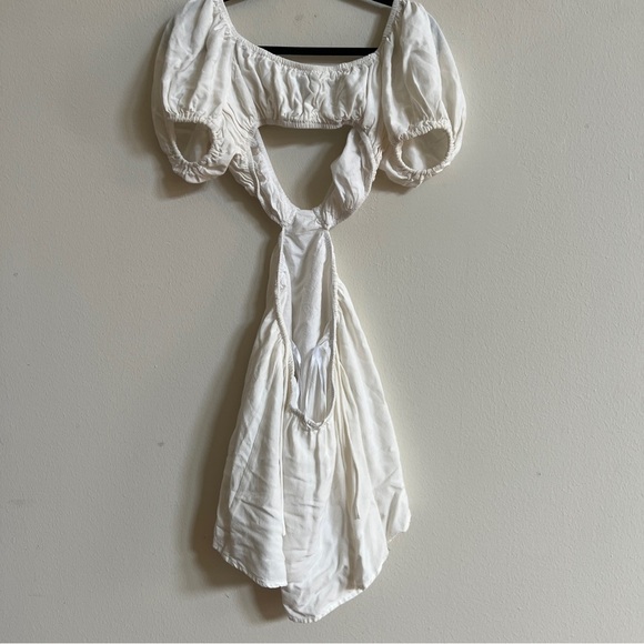 SABO SKIRT White Eilish Cut out Dress - Picture 4 of 4